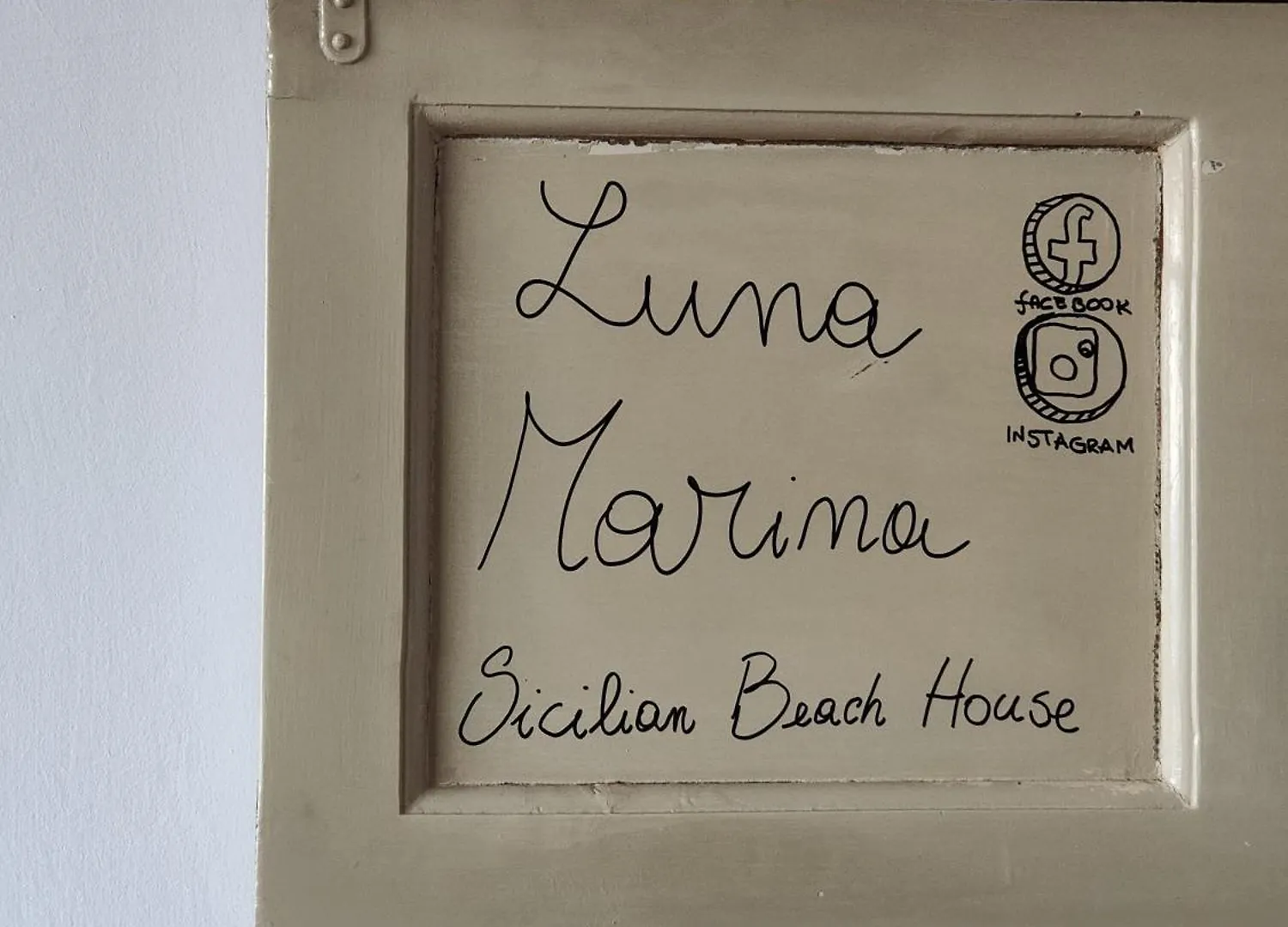 Luna Marina Santa Flavia 0*,  Italië