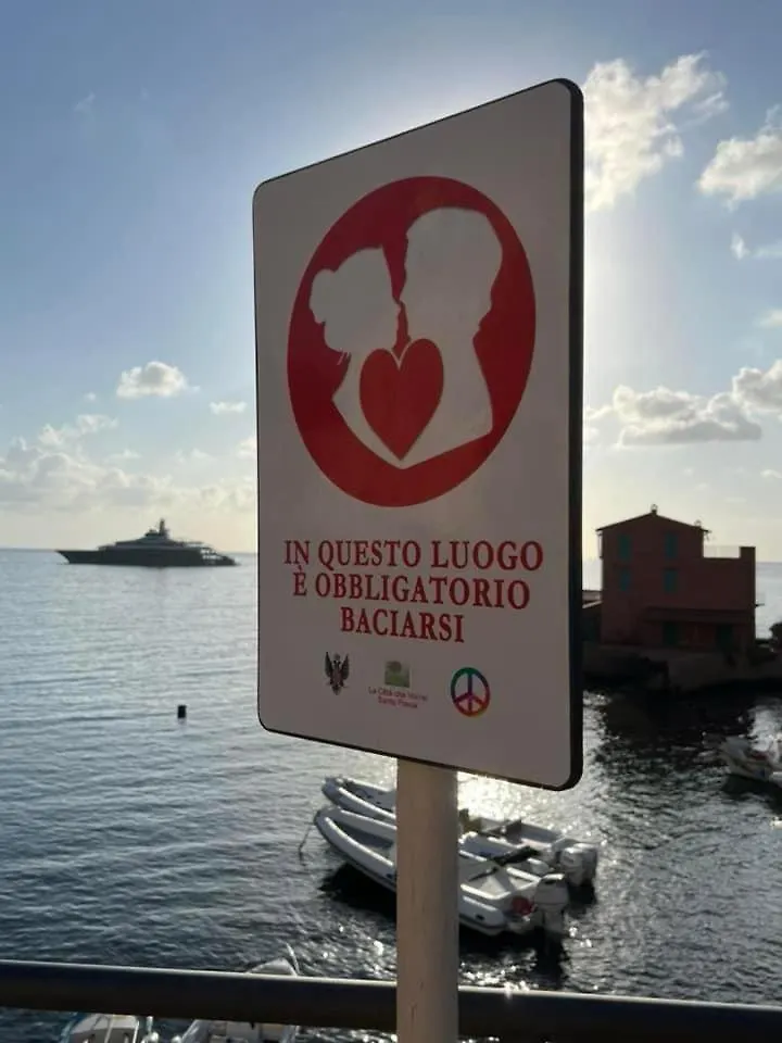 Luna Marina Santa Flavia
